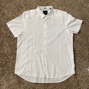 Pre loved men’s Guess retro button shirt